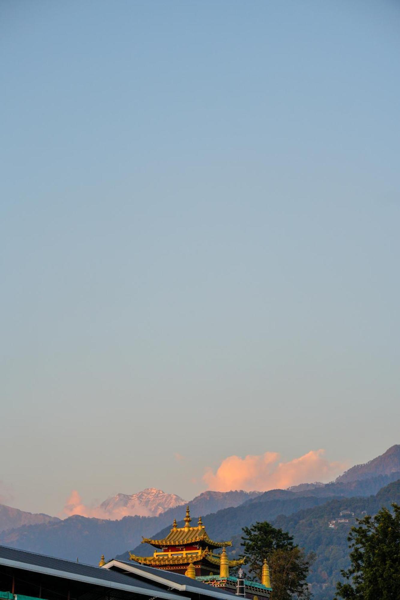 Chokling Arthouse - The Treasure Of Himalayas Hotel Bir  Bagian luar foto